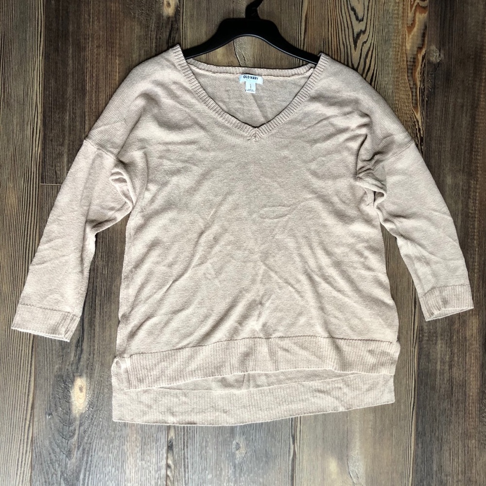 Old navy sweater